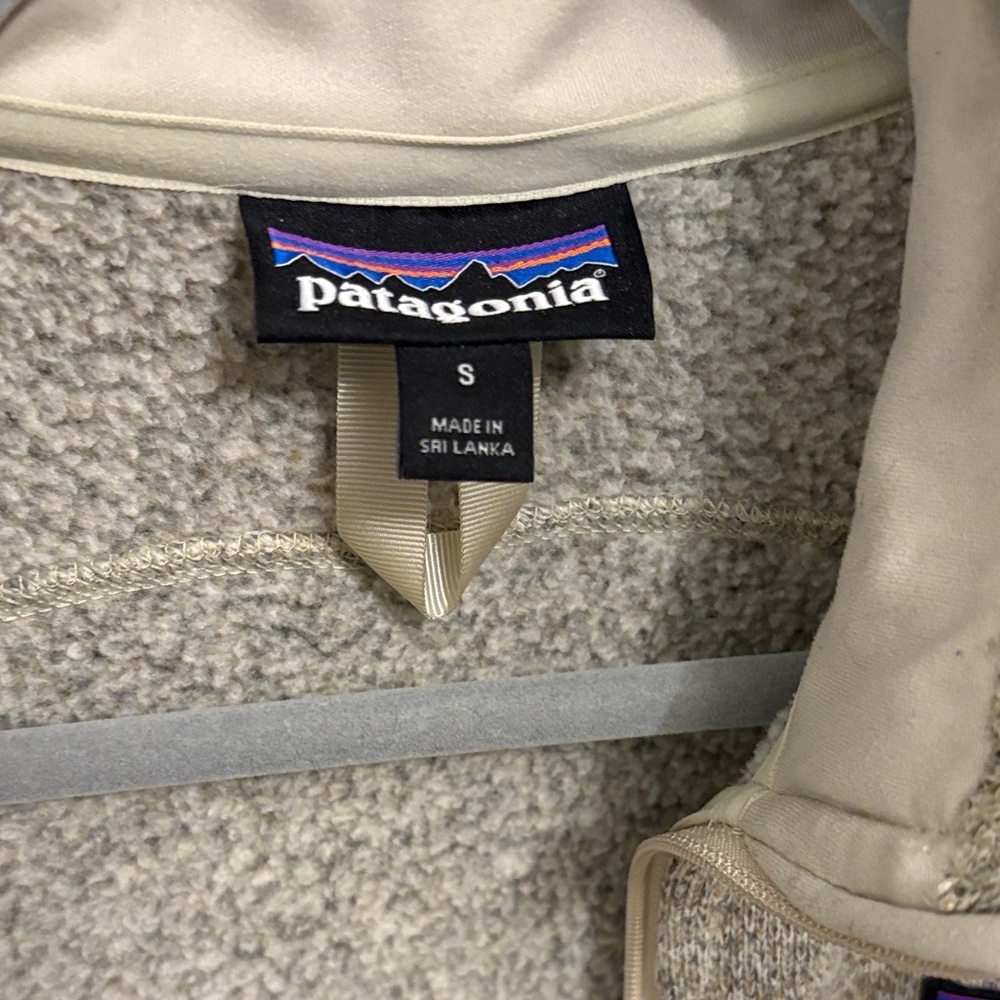 Women’s Patagonia Vest Small - Picture 3 of 7